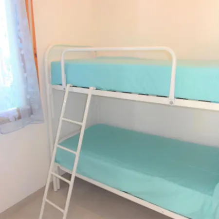 With Pool Access 아파트 비비오네